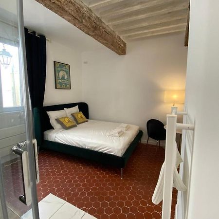 Ferienwohnung Le Studio De Caylus Marseilles Exterior foto